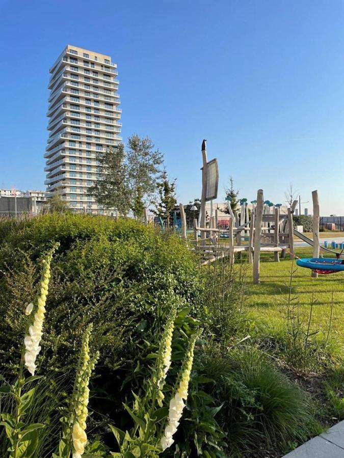 Central Park Tower Sea View Residence With Pool And Gym Oostende Buitenkant foto
