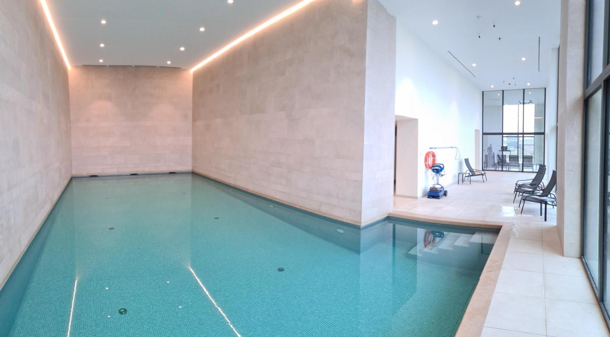 Central Park Tower Sea View Residence With Pool And Gym Oostende Buitenkant foto